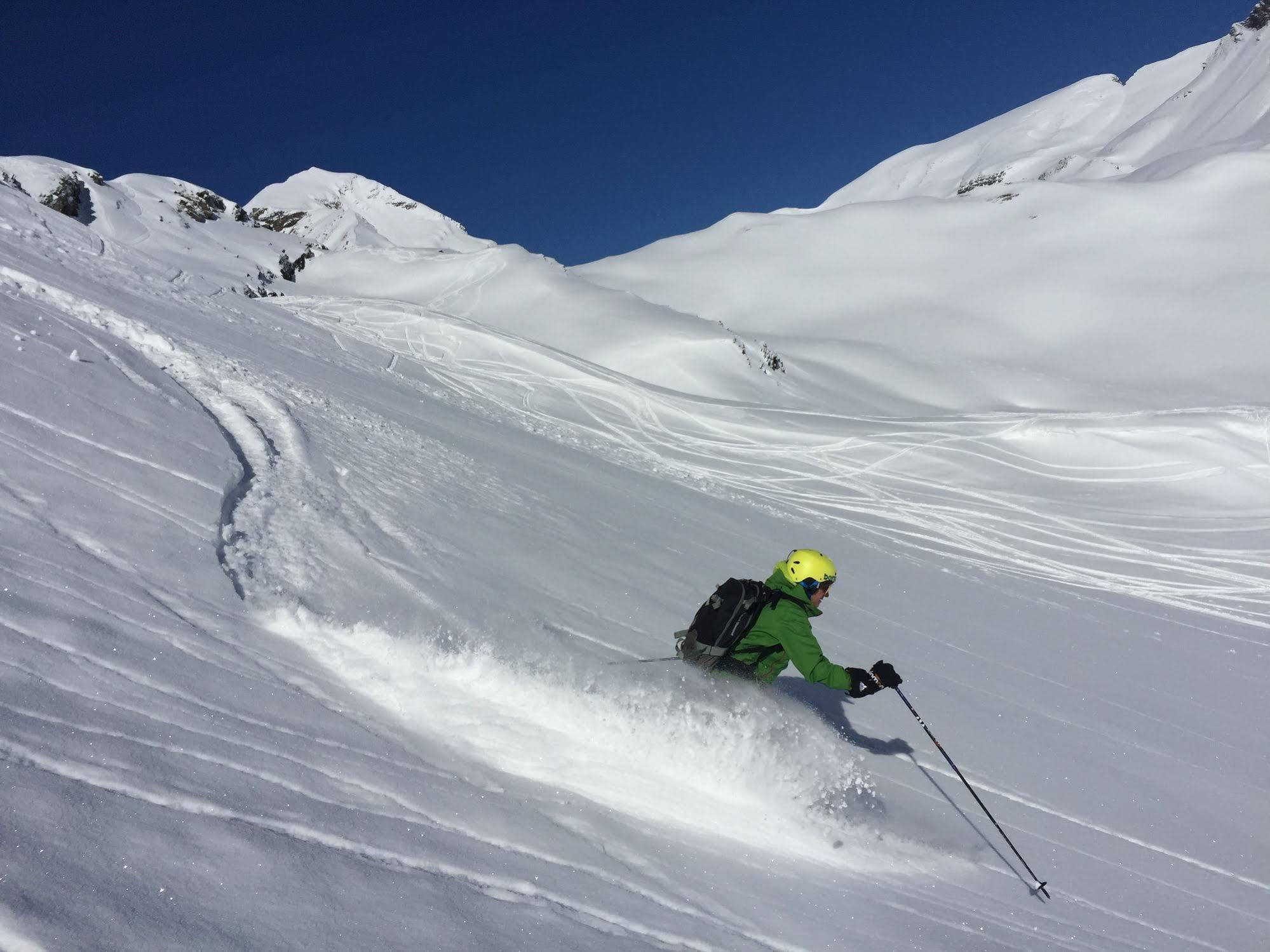 Lauberhorn Hotel Гринделвалд Екстериор снимка